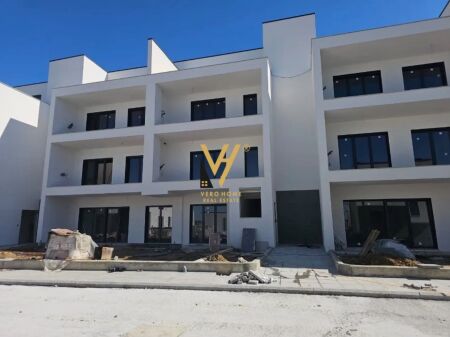 2+1+2 APARTMENT FOR SALE IN FARKE TE VOGEL 305,000 EURO