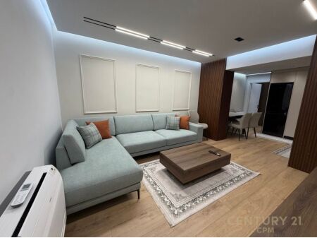 Apartament 2+1+2 Per Qira Prane Liceut Artistik!