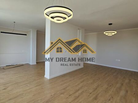 SHITET APARTAMENT 3+1+3T+Verand+Ballkon PLAZH ILIRIA DURRES