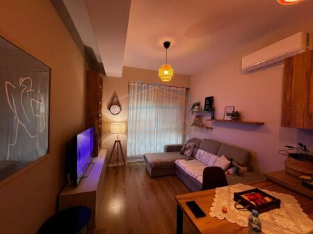 For sale, 1+1 apartment, Kaimi Complex, Tirana. €101,000.