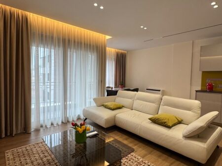 Luxury apartment at the Red School