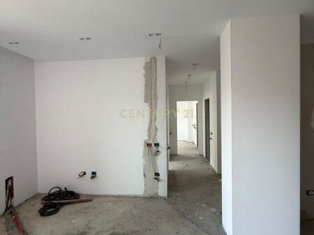 Shitet apartament 2+1+2 në Oasis Residence – 260,000 € 260,000 €