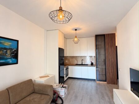 1+1 for rent at Univers City