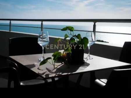 CURRILA APARTAMENT PAMJE DETI 2+1+PARKING , "WHITE HILL RESIDENCE"!