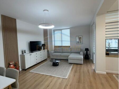 For rent, 2+1+2 apartment, Center