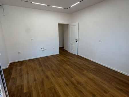 🏡 SHITET APARTAMENT 1+1 – TE MOZAIKU    💶 Çmimi: 167.000 €