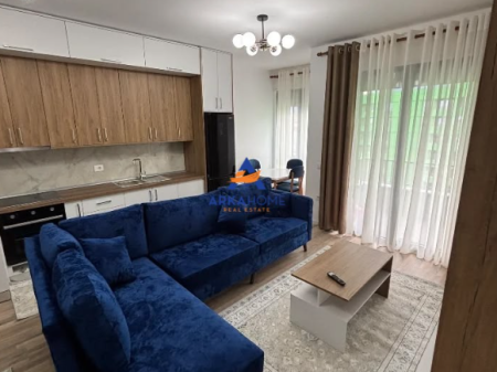 APPARTAMENTO IN AFFITTO 1+1+BALCONE "VIA 5 MAJ" 60.000 LEKE+PARCHEGGIO