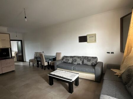 Apartament 1+1 me Qira – Laprakë !