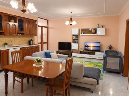 Apartament 2+1 per qera 📍Komuna e parisit
