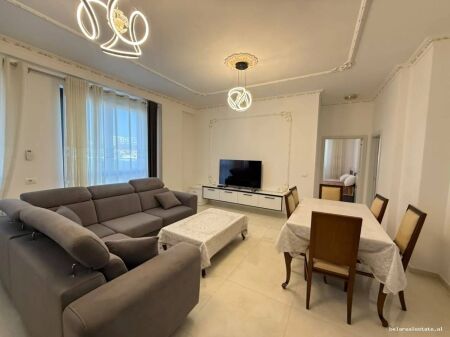 Appartamento in affitto 2+1+2 a 5 Maji (ID B2202155) Tirana