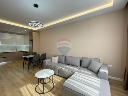 Appartamento - In Affitto - Ambasciata Americana, Tirana(ID: 530181099-357)
