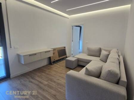 Apartament 2+1 Me Qira në Bulevardi i Ri, Tiranë - 70.000 leke | 85 m²