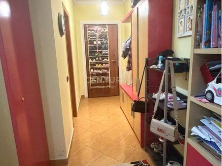 APARTAMENT 1+1 PËR SHITJE – TREGU ELEKTRIK