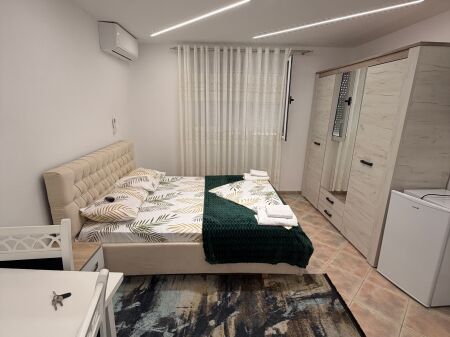Studio apartment for rent in Durres