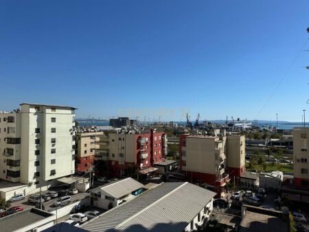 Appartamento 2+1 in Affitto presso Acquedotto e Fognature, Durrës - 600€ | 110 m²