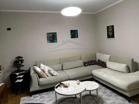 Affitto , Appartamento 2+1 , Piazza Willson , Tirana