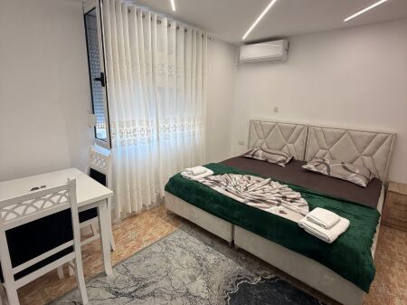 Studio apartment for rent near the Museum in Durres