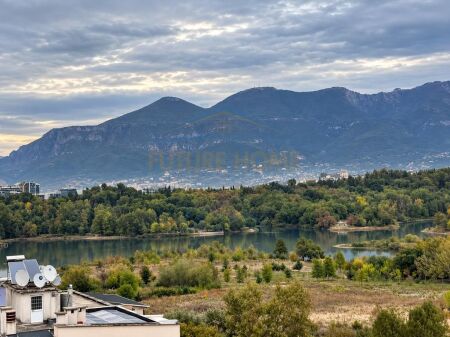 Affitto, Appartamento 1+1+2 Posti Auto Lago Secco, Tirana