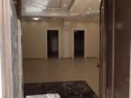 Renovated 2-Story Commercial Building for Rent on Elbasani Street, Tirana | 240 m²
