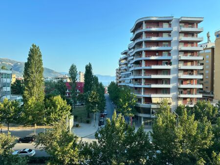 🏡 1+1 APARTMENT FOR RENT – VLORË
