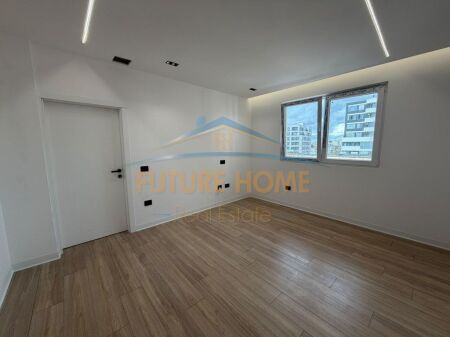 Shitet, Apartament 1+1, Ish-Tregu Elektrik, Tiranë
