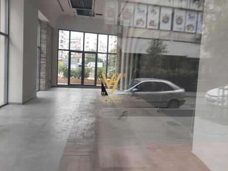 SHOP FOR RENT 120 M2 IN YZBERISHT 150,000 LEKE
