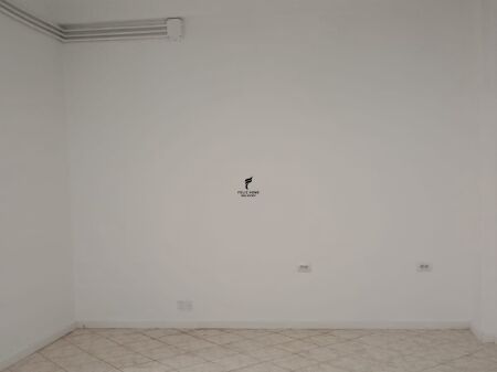 SHOP FOR RENT 55 M2 YZBERISHT 38.000 LEKE FH-98971