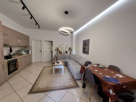 SHITET APARTAMENT 1+1 – ZONA E LIQENIT, RRUGA EDUARD MANO, TIRANË ALFA152263