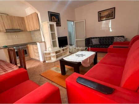 APARTAMENT 2+1 PER QIRA PRANE ISH-HIPOTEKES, TIRANE !!
