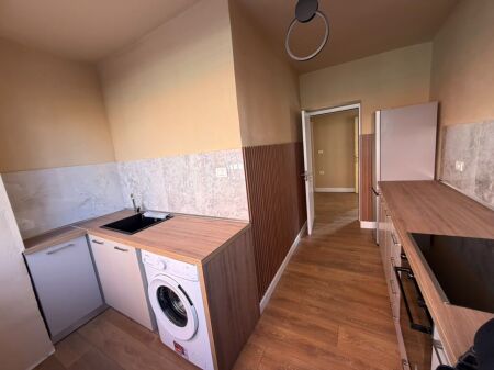 📣 JEPET ME QIRA APARTAMENT 3+1 PËR ZYRA 📍 Vendndodhja: 21 Dhjetori, pas Mondial