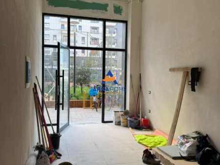 NEGOZIO IN AFFITTO 24 M2 "JORDAN MISJA" 500 EURO