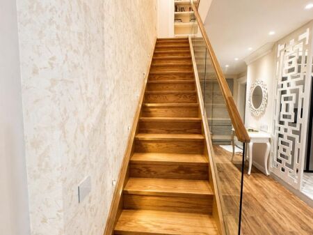 SHITET APARTAMENT NE QENDER,TIRANE