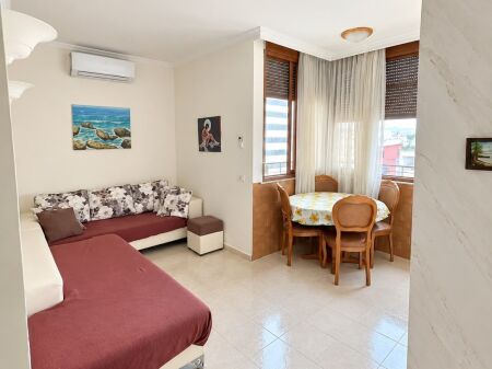 Appartamento 2+1 in affitto al Mercato Elettrico, Tirana ID 5821