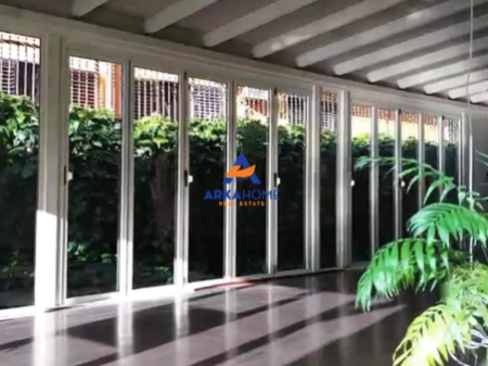 SHOP FOR SALE 216M2 "NEAR THE AMERICAN EMBASSY" 649.500 EURO