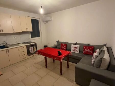 APPARTAMENTO IN AFFITTO 1+1 VIA DI ELBASAN 50.000 LEKE FH-98959