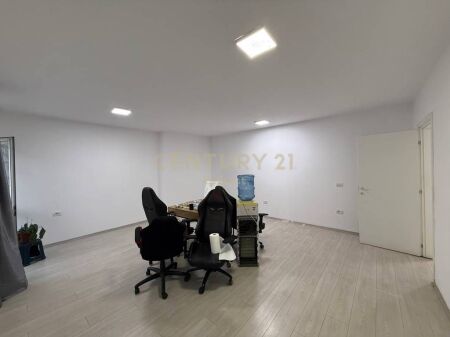 WILLSON SQUARE, OFFICE FOR RENT