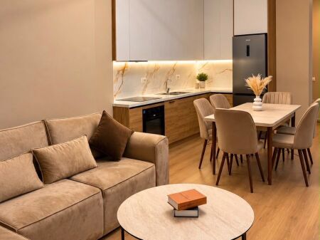 APARTMENT FOR RENT AT THE BOTANICAL GARDEN