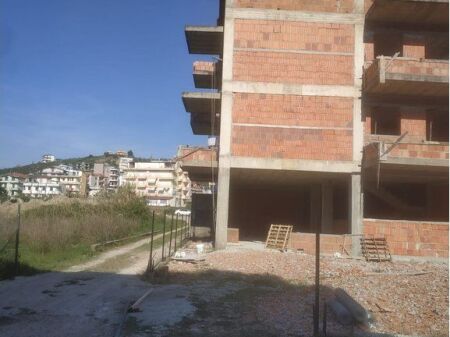 🏨 MUNDËSI INVESTIMI NË GOLEM – GODINË E PROJEKTUAR PËR HOTEL
