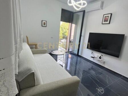 APARTAMENT 2+1 ME QIRA TE ASL 2 !