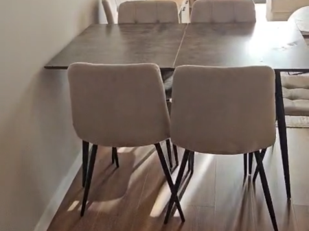 1+1 apartment near Eagle Square!