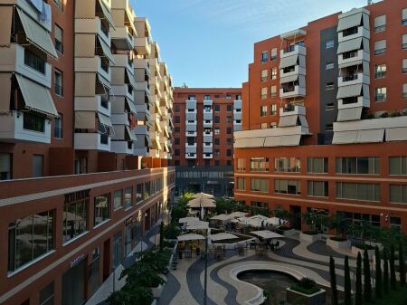BUSINESS PREMISES FOR RENT – DELIJORGJI COMPLEX