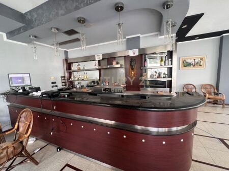 BAR-CAFFÈ IN AFFITTO SULLA SPIAGGIA ILIRIA, DURRËS 2,000 € /Mese