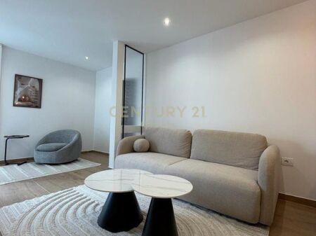 APARTAMENT 1+1 ME QIRA – GOLEM