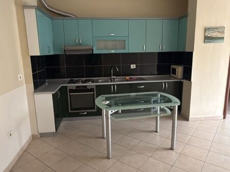 APARTAMENT 1+1 32,000 LEKE FRESK