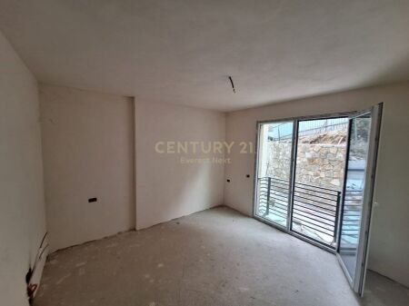 APARTMENT FOR SALE 1+1 – SAUK, TIRANA