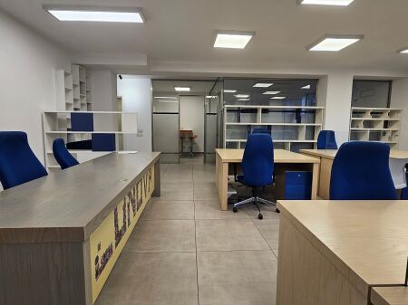 Office for rent | 115m² | Komuna e Parisit |