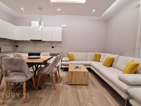 APPARTAMENTO 2+1+2 IN AFFITTO CON posto auto- TEG!