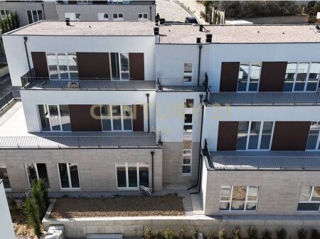 Appartamento 3+1+2 con veranda in vendita a Eden Residence – Sauk, Tirana!
