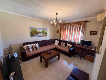 📣 VENDESI Appartamento 1+1 📍 Allias, Vicino alla Scuola “Bajram Curri” ✨
