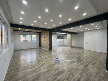 For rent, 2+1 apartment with storage room, Willson Square, Tirana